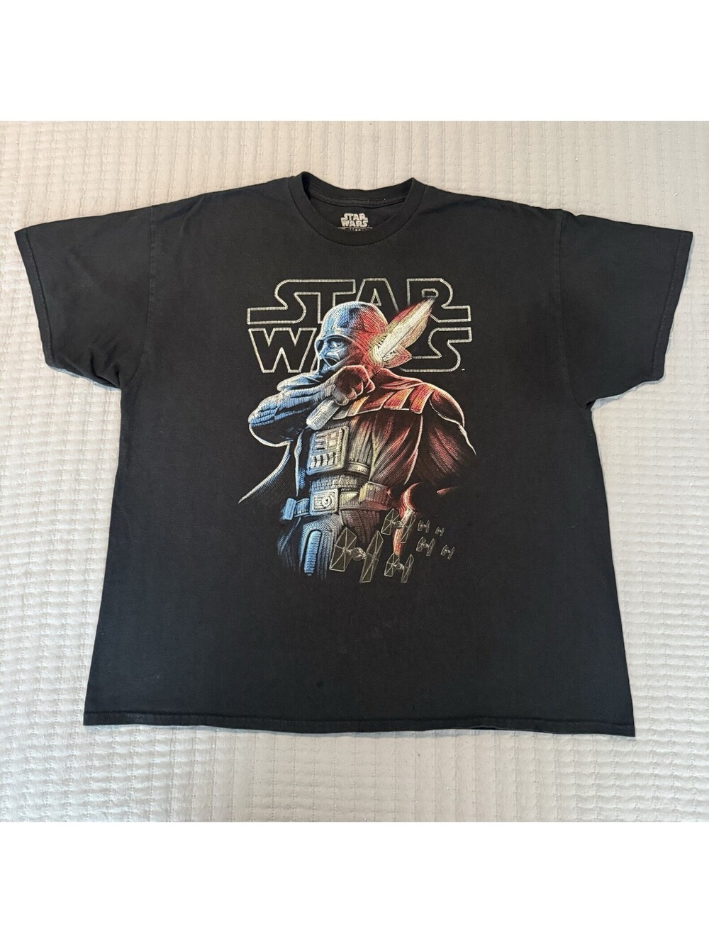 Star Wars Mens Darth Vader Light Saber Battle Stance Black Shirt Used 2XL